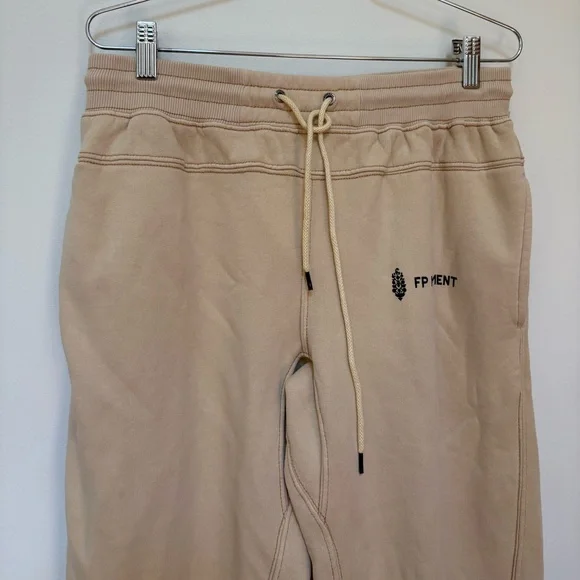 NWOT Free People FP Movement Undefeated Set Size Small - Picture 8 of 16